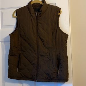 1X Quilted Brown Vest